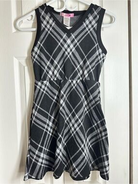 Paper Doll Black and White Plaid Knit Dress for Kids size 10 #119